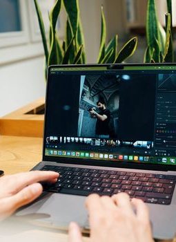 Merawat Kedaulatan Digital: Mengapa WordPress Masih Menjadi Rumah Favorit Kreator Indonesia